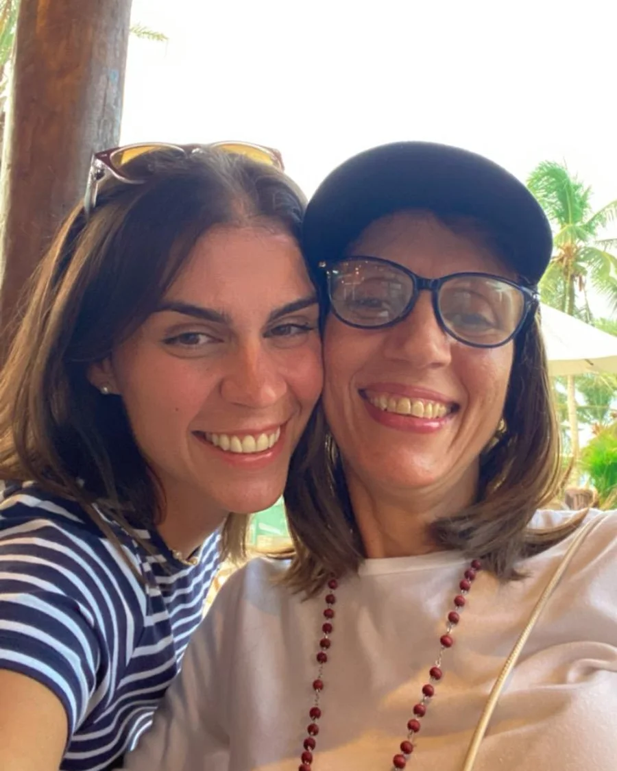 Dayana con su mamá en Isla de Margarita